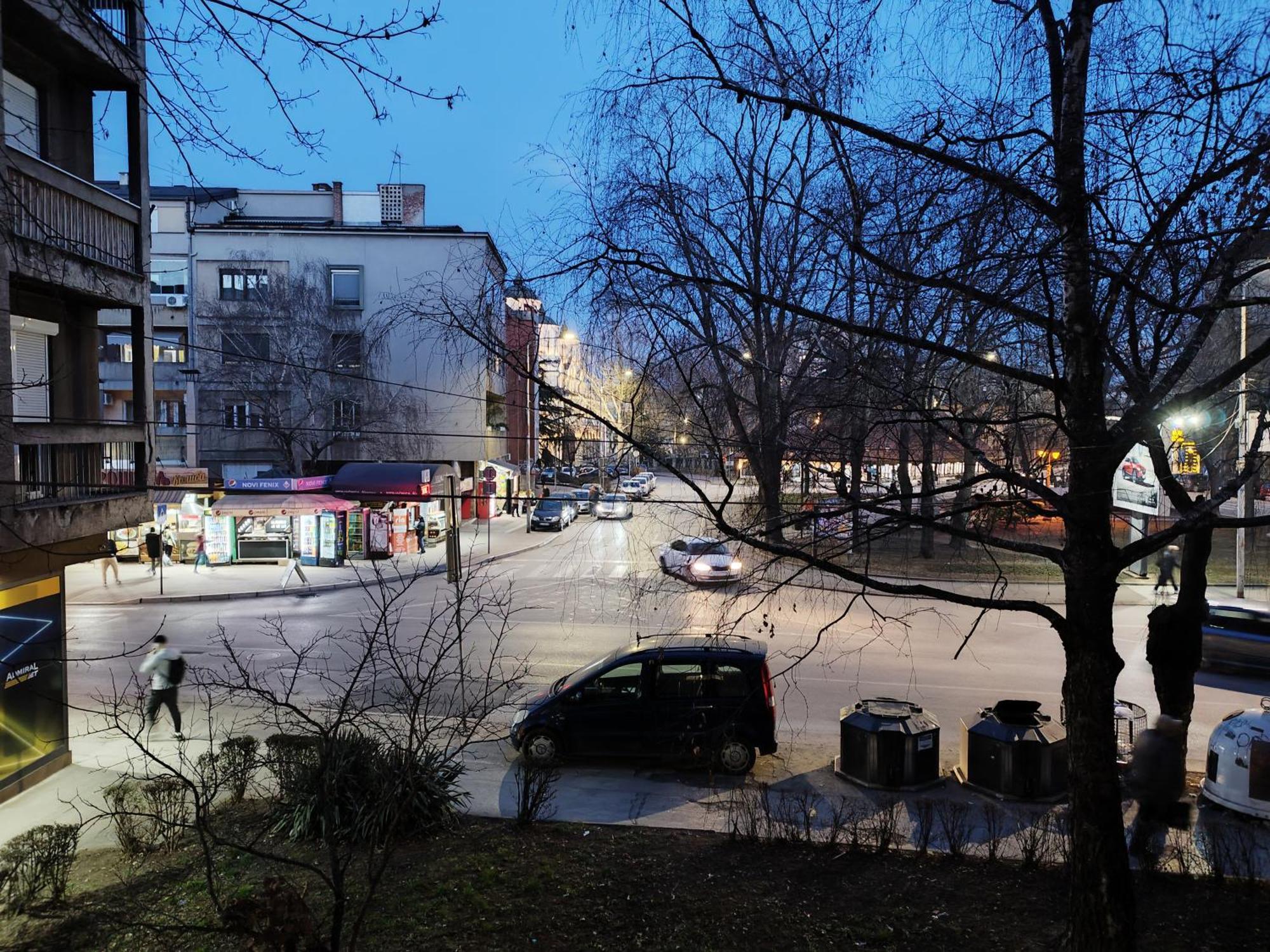 Home Apartment Nis Bagian luar foto